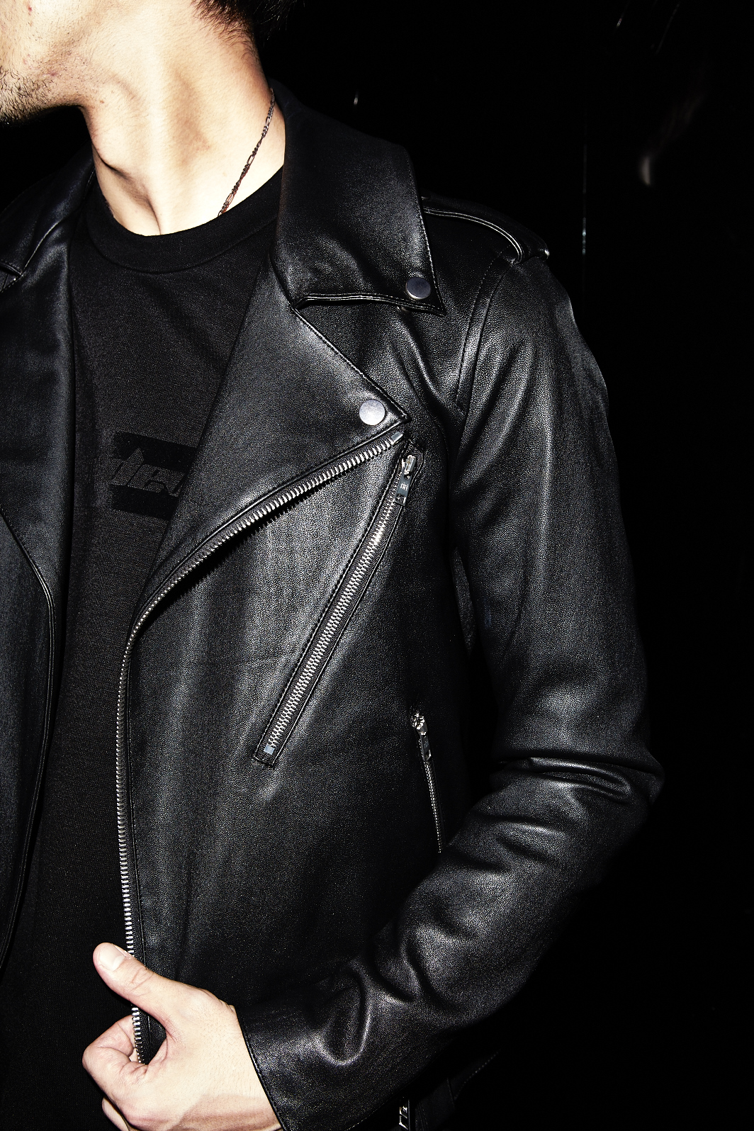 LEATHER | GalaabenD